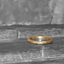 Load image into Gallery viewer, La Rioja Gold Band