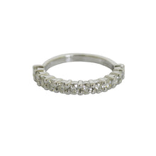 Load image into Gallery viewer, Shared Prong Wedding Band